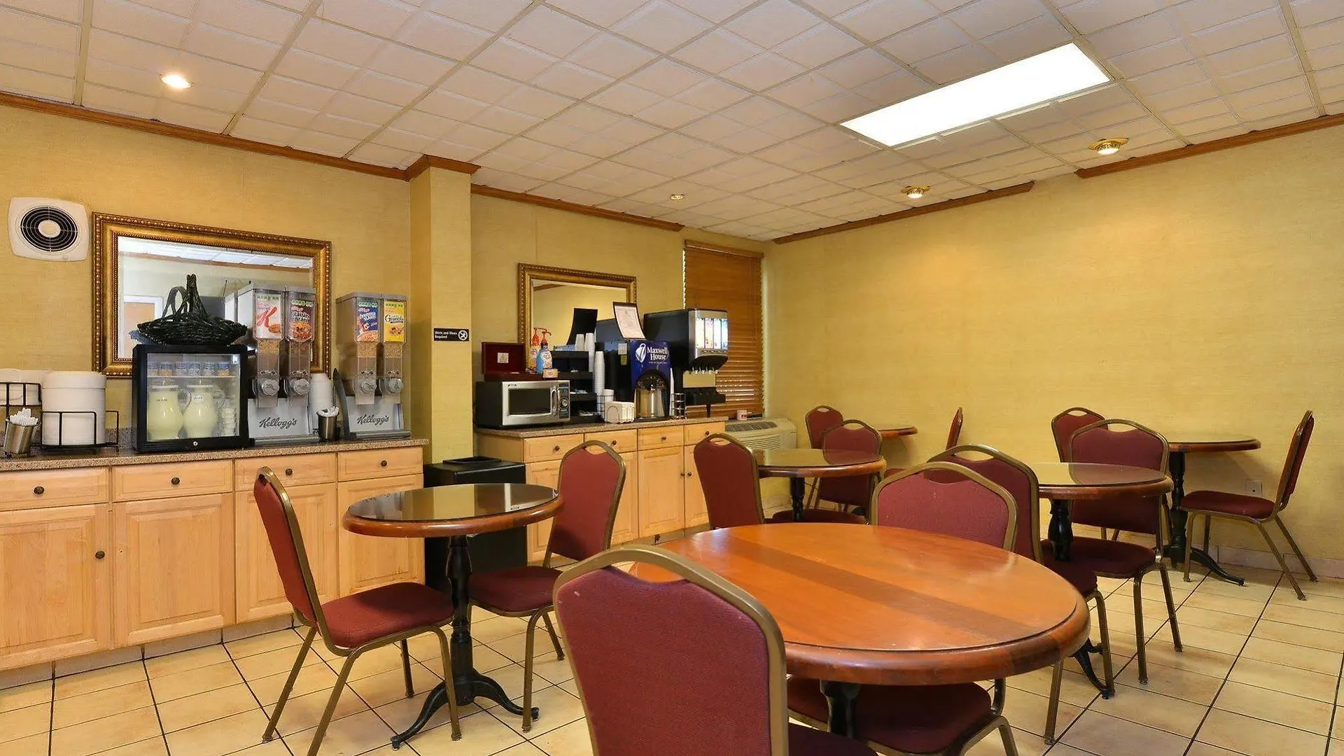 Best Western Plus Richmond Sandston