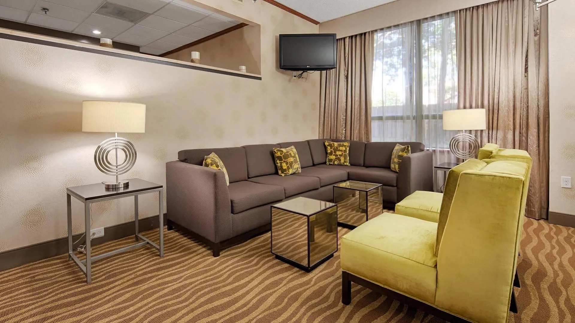 Best Western Plus Richmond Sandston